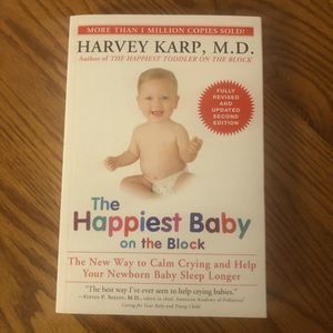 The Happiest Baby on the Block paperback book by Harvey Karp